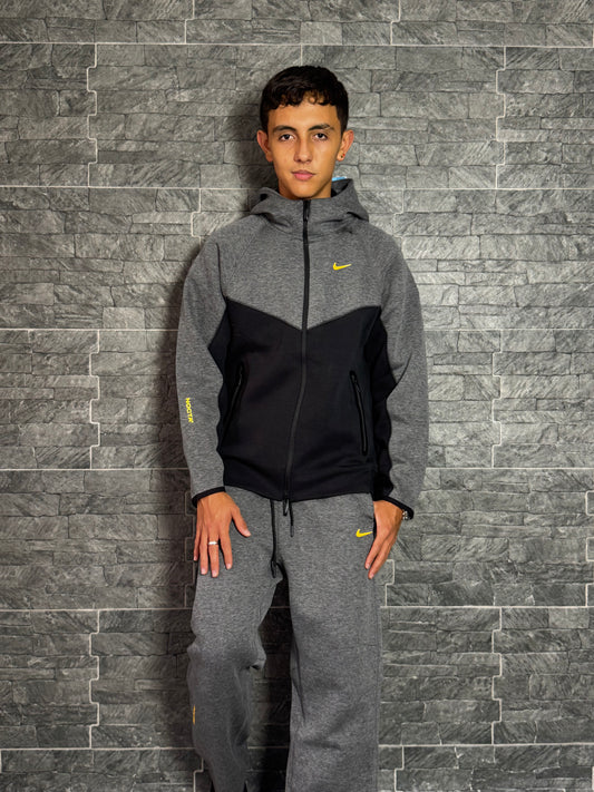 OUTFIT NIKE NOCTA GREY AND BLACK