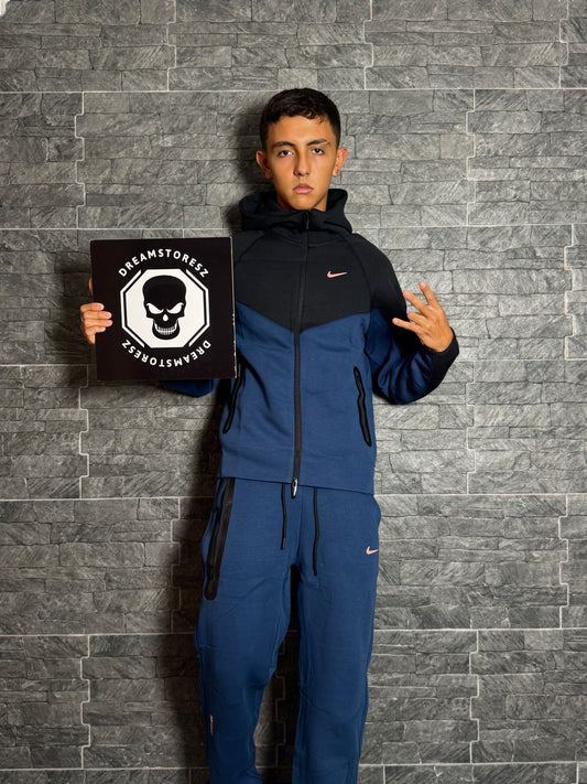 OUTFIT NIKE NOCTA BLACK AND BLUE